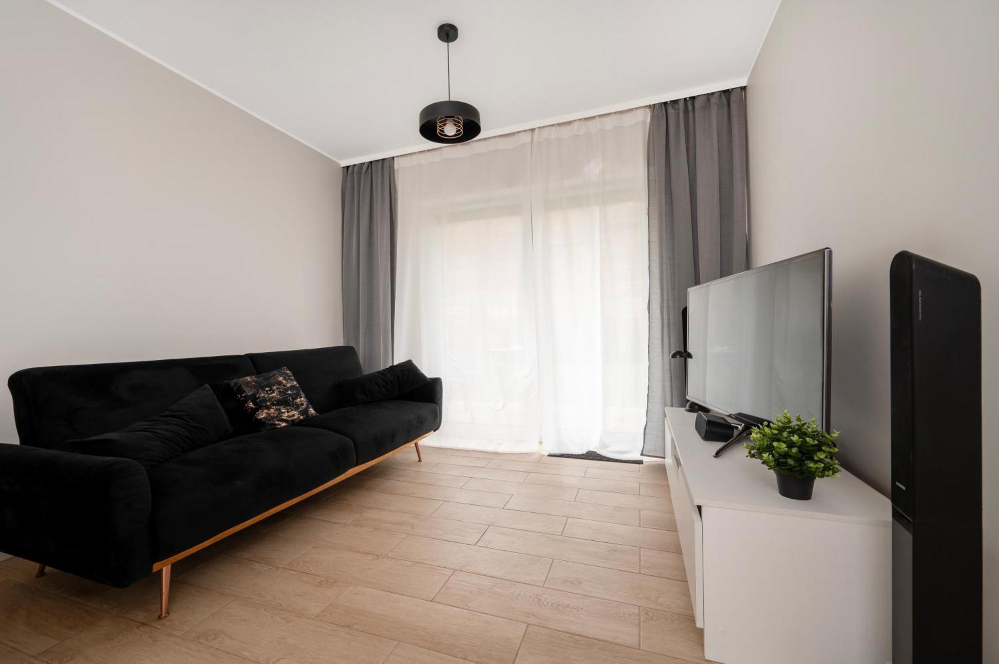 Hideaway Apartment - Terrace With Garden & Parking- By Rentujemy Łódź Eksteriør billede